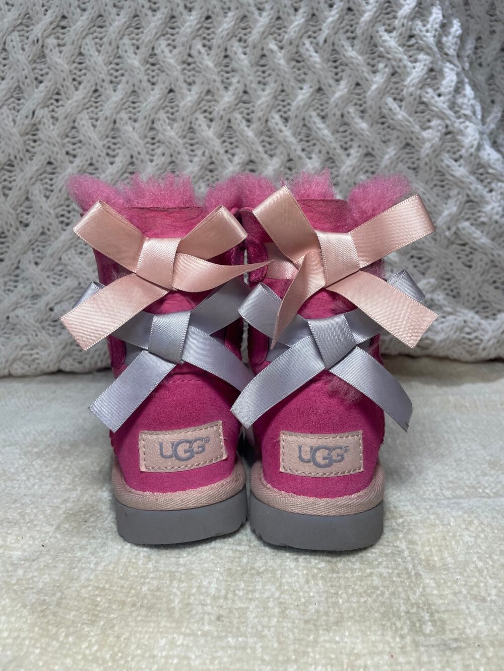 Ugg toddler girl pink bow boots size 7